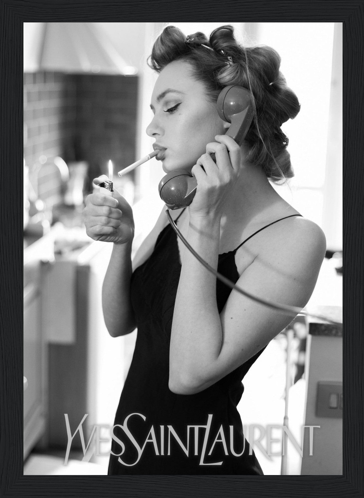 Yves Saint Laurent - Retro Art - Poster – Posters-4u